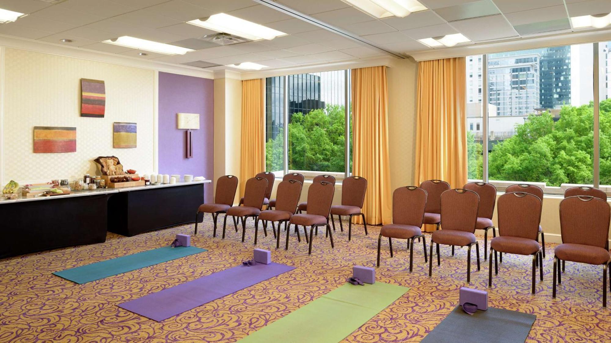 Hilton Charlotte Uptown Hotell Exteriör bild