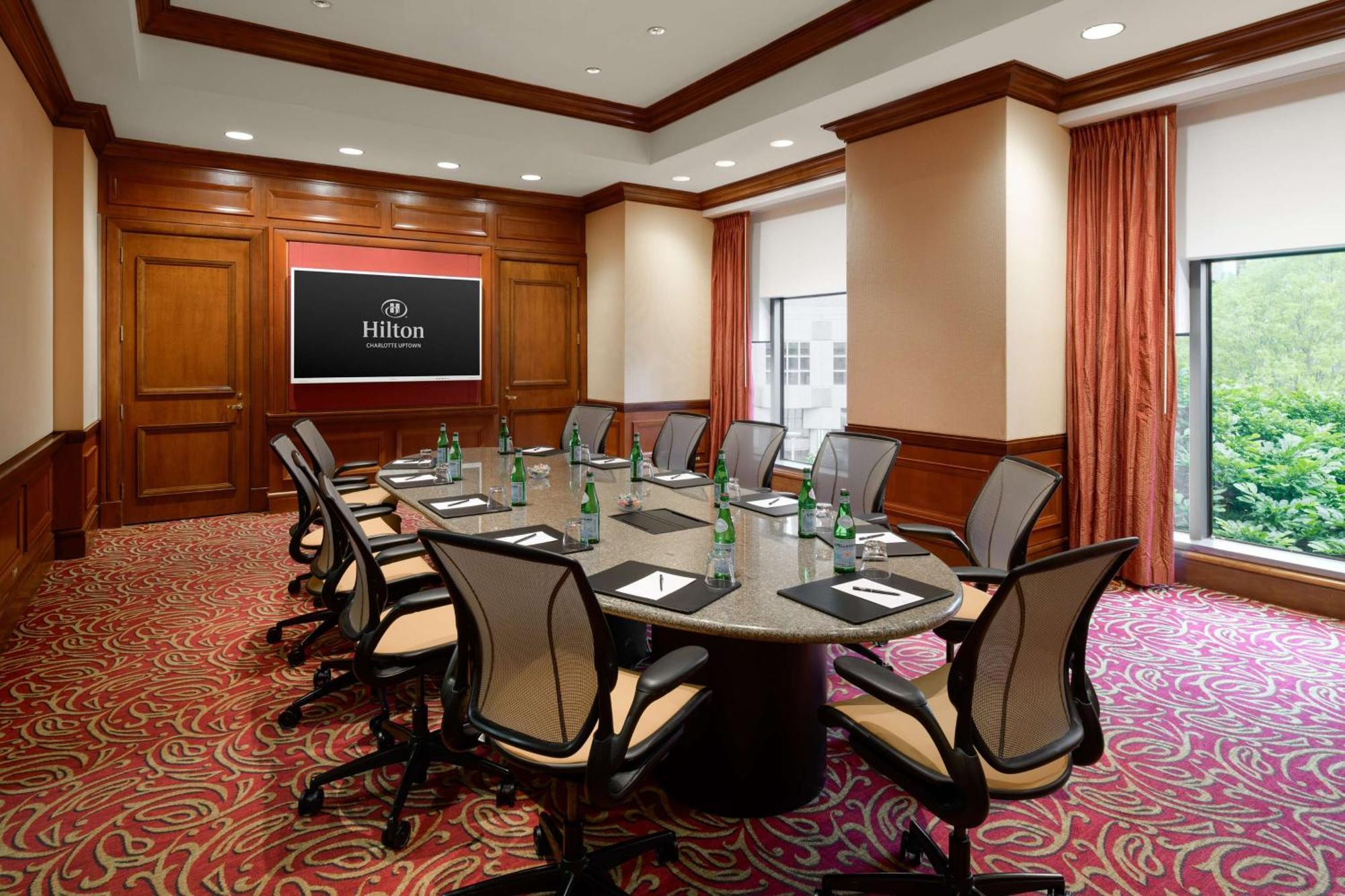 Hilton Charlotte Uptown Hotell Exteriör bild