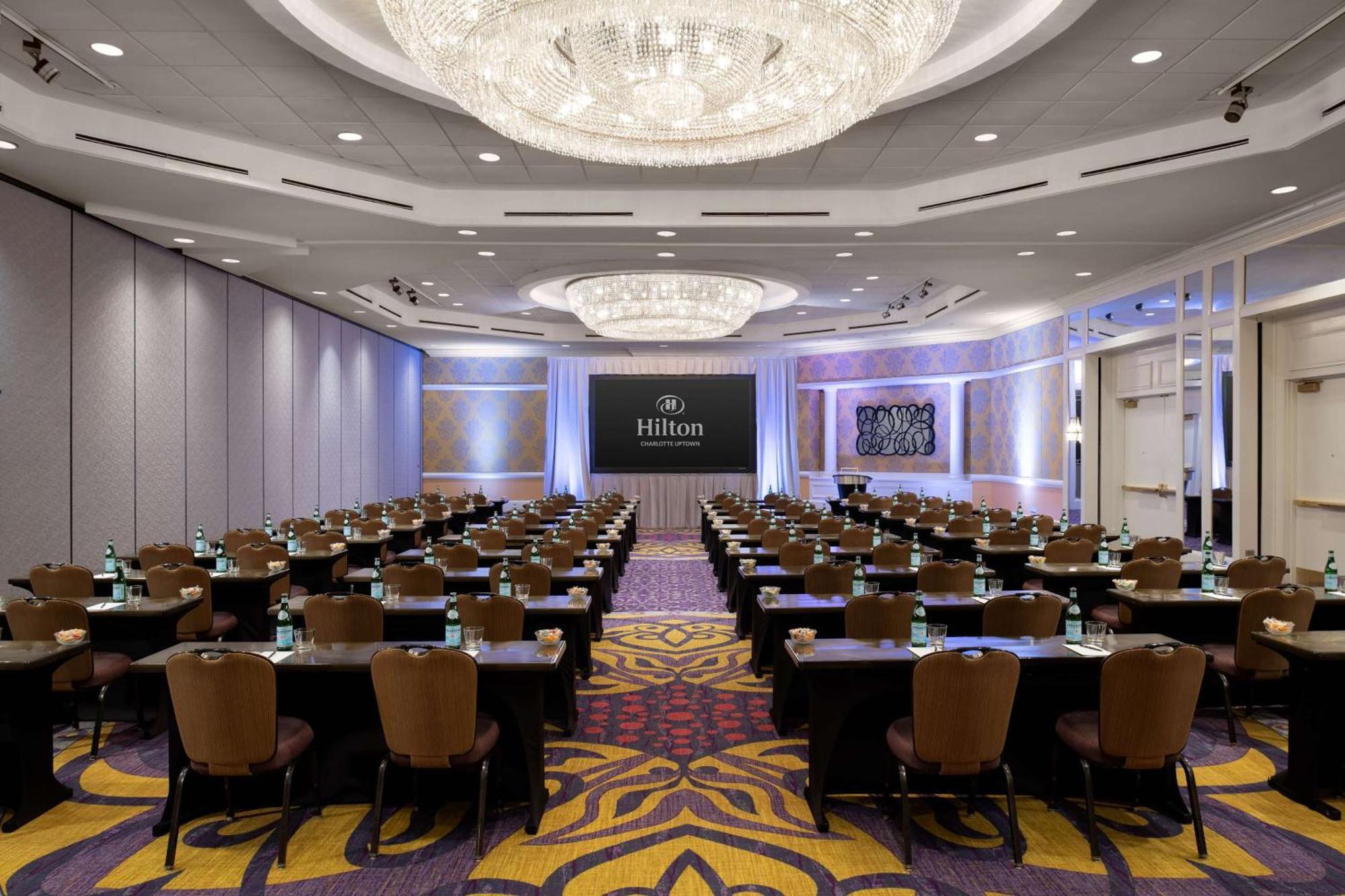 Hilton Charlotte Uptown Hotell Exteriör bild