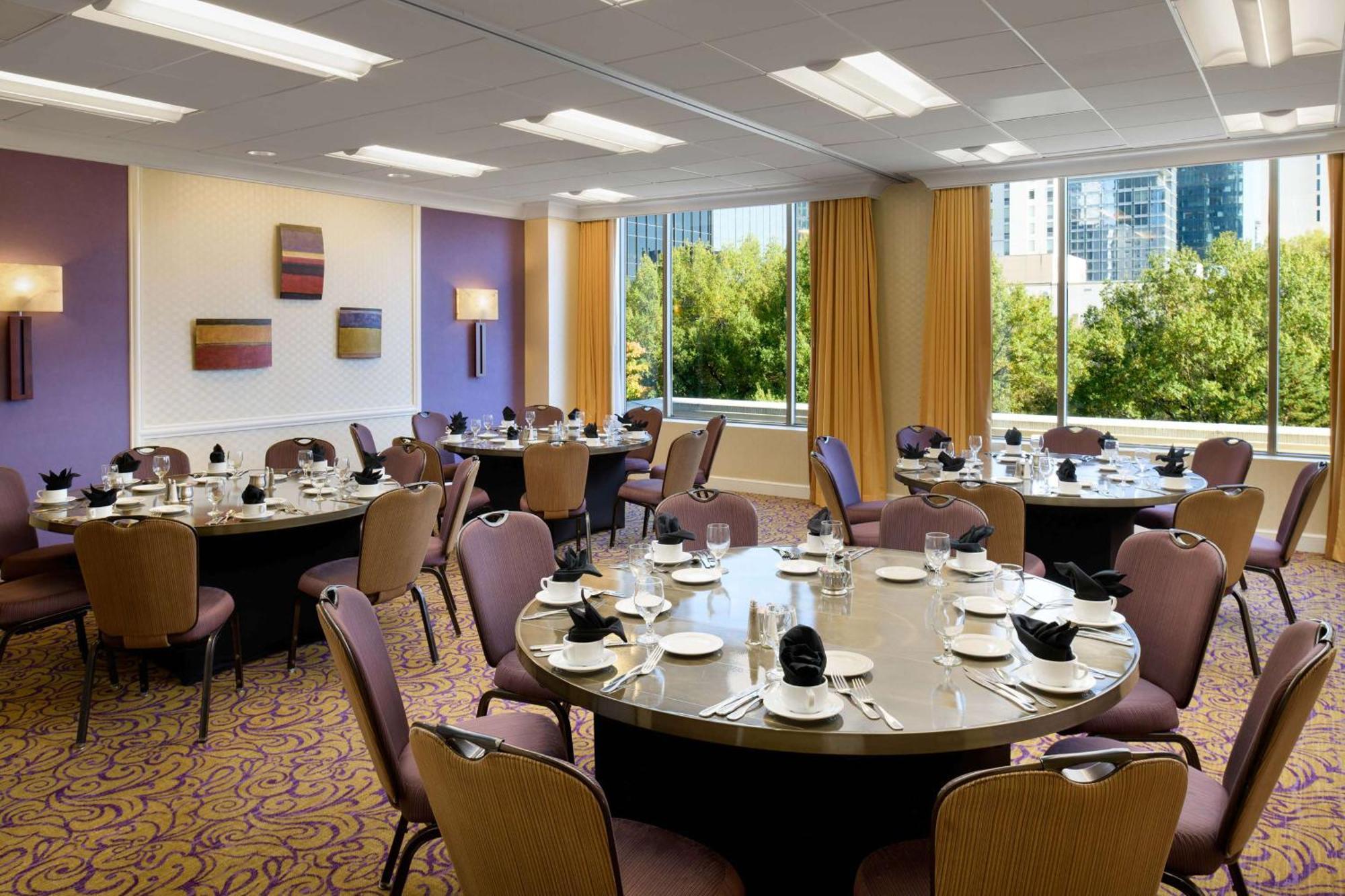 Hilton Charlotte Uptown Hotell Exteriör bild