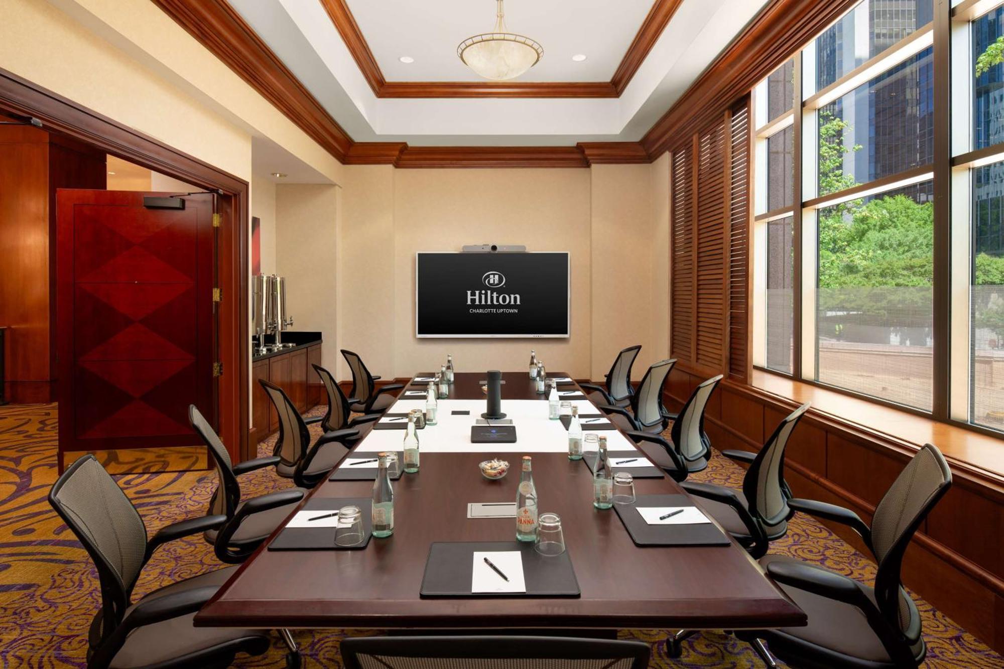 Hilton Charlotte Uptown Hotell Exteriör bild